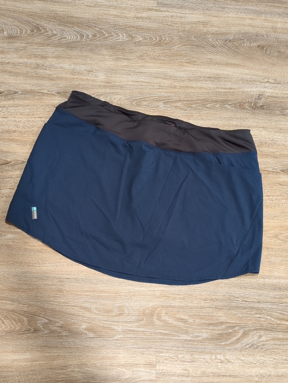 💙❤️Simms Women’s Active Navy Skort with Charcoal Waistband Size XL💙❤️